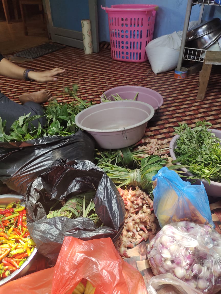KBG. Santa Monika. Persiapan Bazar RW, 02 Maret 2025